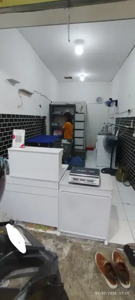 TAKE OVER LAUNDRY ALL IN