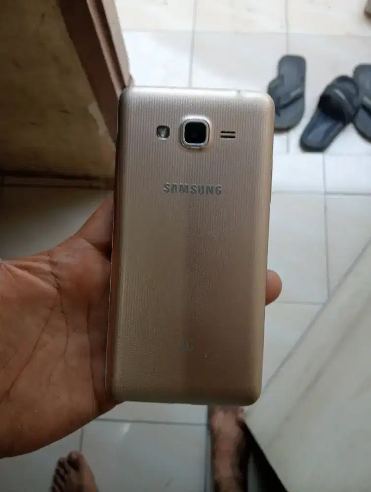 Samsung j2 Prem