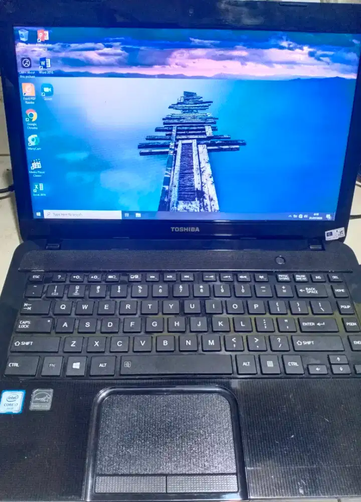 Toshiba Core i7 - VGA Ati Radeon - Ram 4Gb - SSD 120Gb - Baterai baru