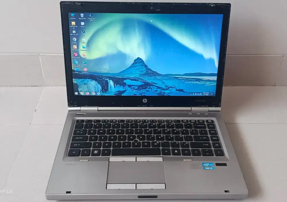 Laptop core i3 gen 3 ram 8gb internal 500gb normal HP 8460p