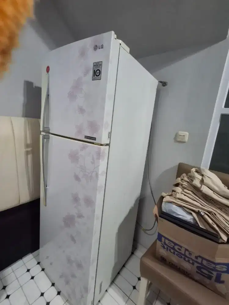 Dijual Kulkas inverter hemat listrik