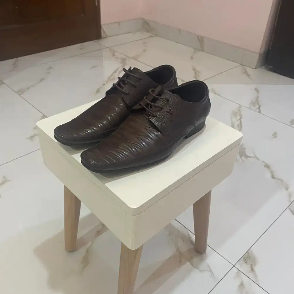Sepatu formal Playboy Original