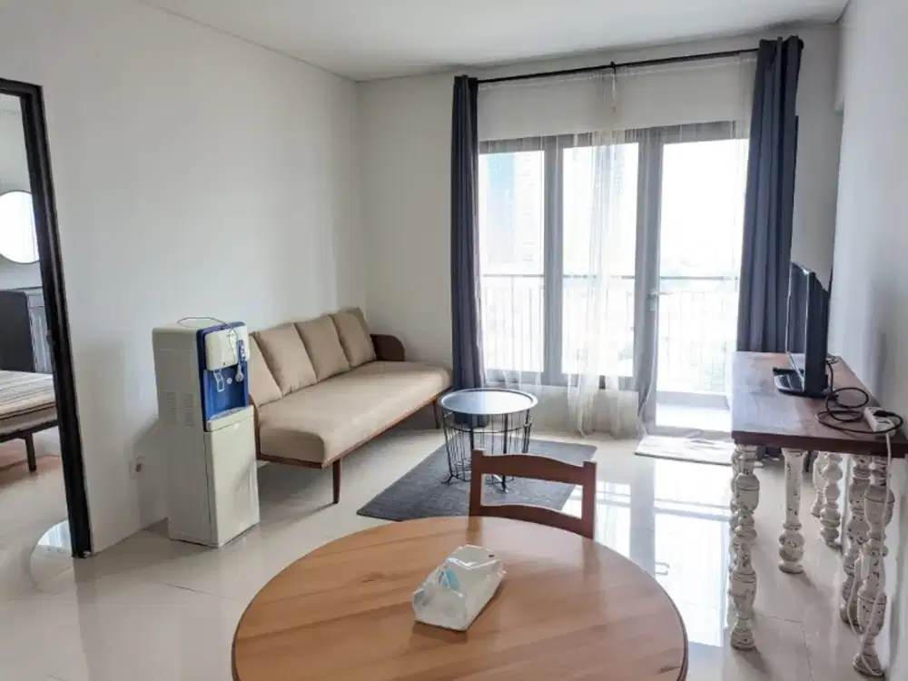 Disewakan 1BR apartment Homey dan strategis