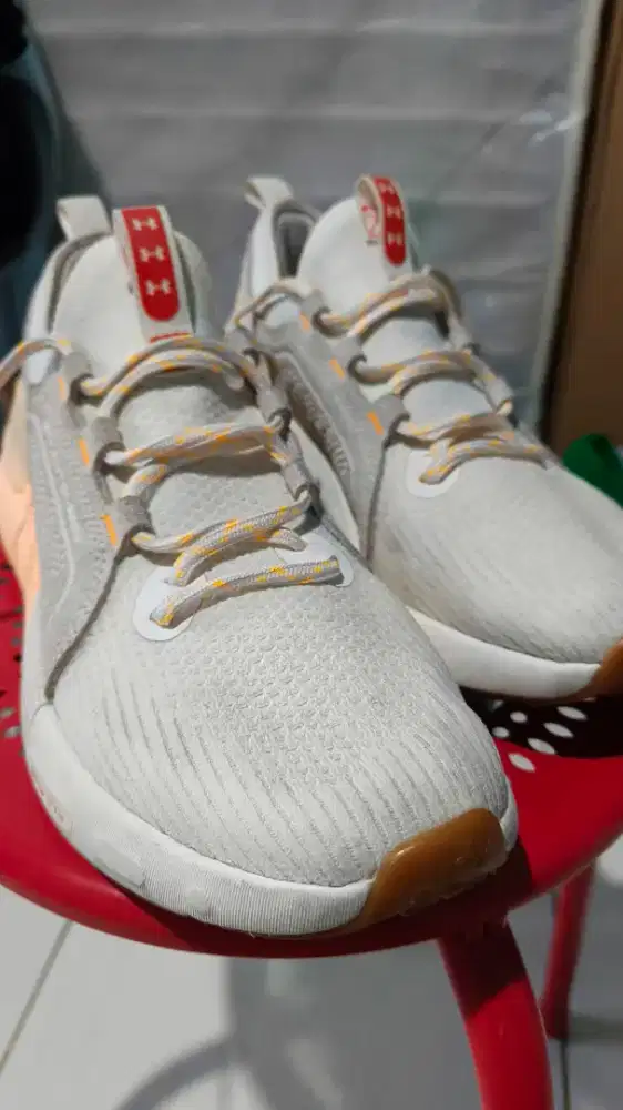 Under Armour Phantom 3 Suede – Preloved