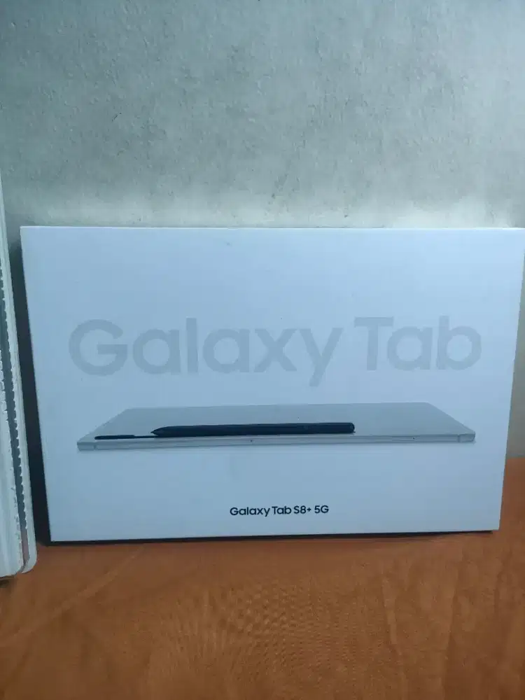 Samsung Galaxy Tab S8 plus 5G Sim Card + Keyboard