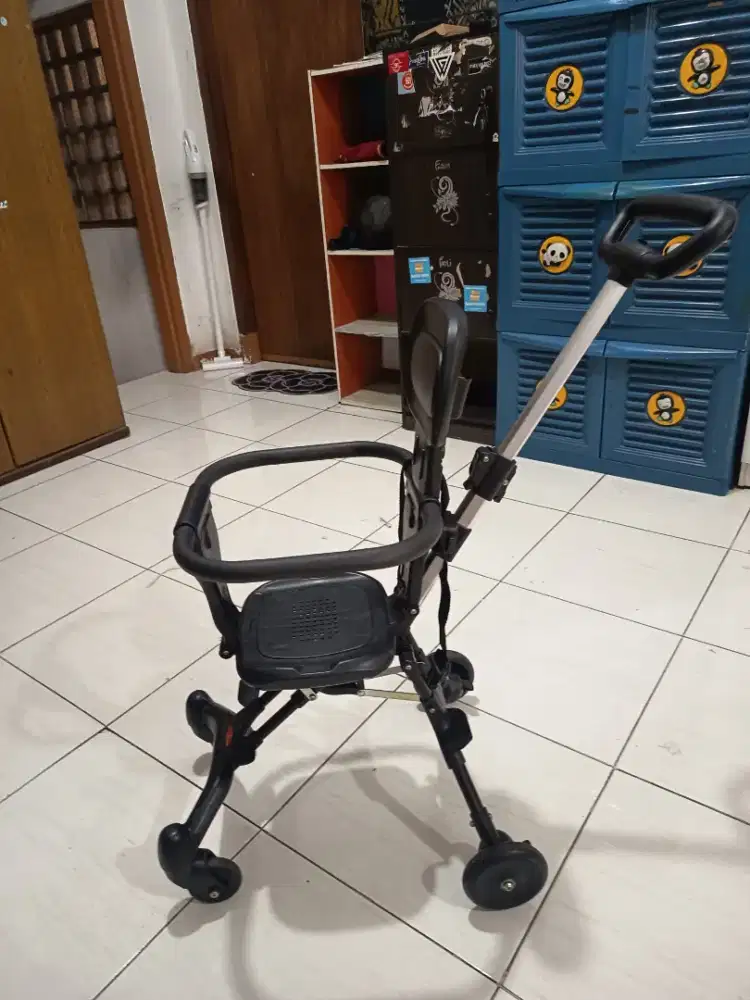 Stroller/kereta dorong model V babycare