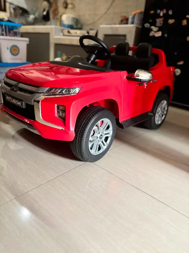Jual Cepat! Mainan Mobil Aki Anak Premium Mitsubishi - Murah Nego Alus