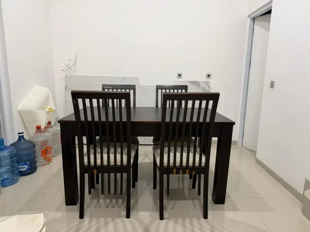 Set Meja Makan Bekas Kayu