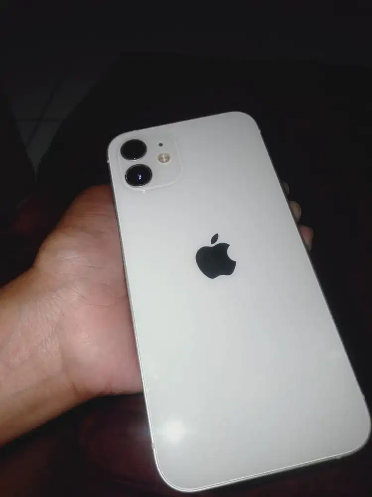 BU dijual Iphone 12 64gb