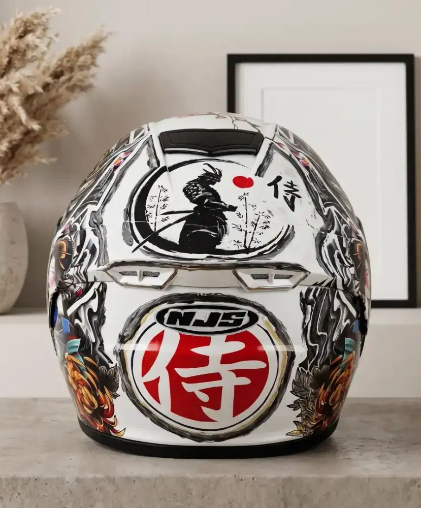 Helm NJS Kairoz grafis samurai
