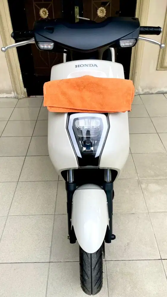 Honda EM1 e 2024