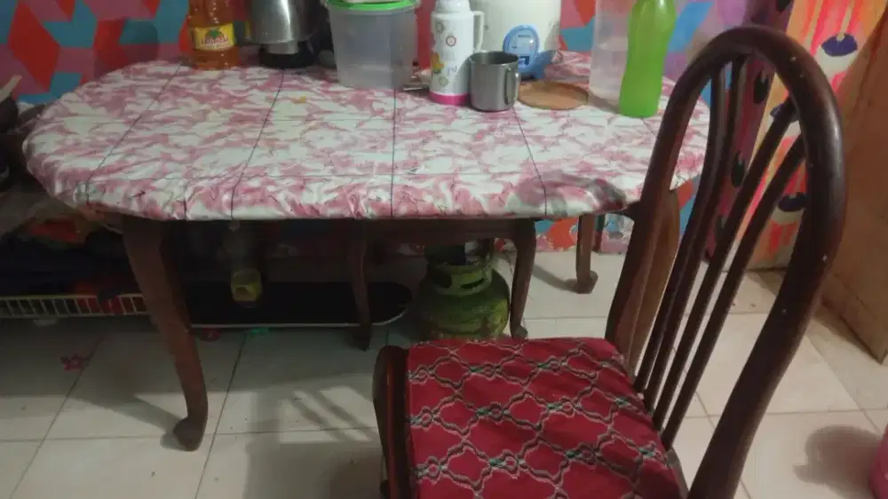 Jual Meja Makan+kursi asli kayu jati murah nego