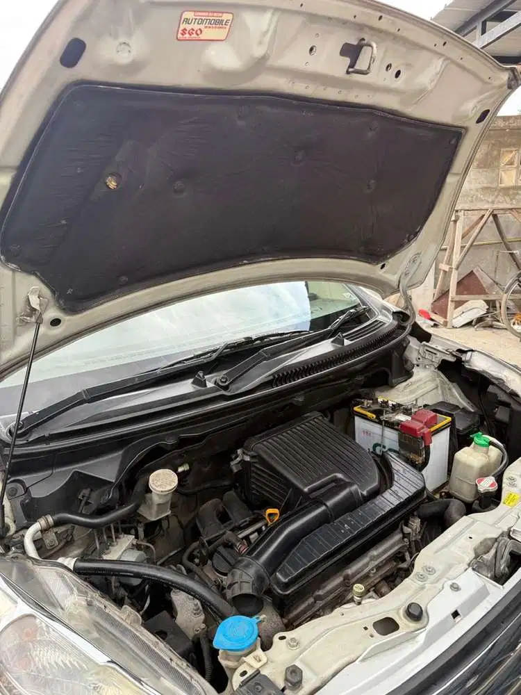 Suzuki Ertiga 2012 Bensin