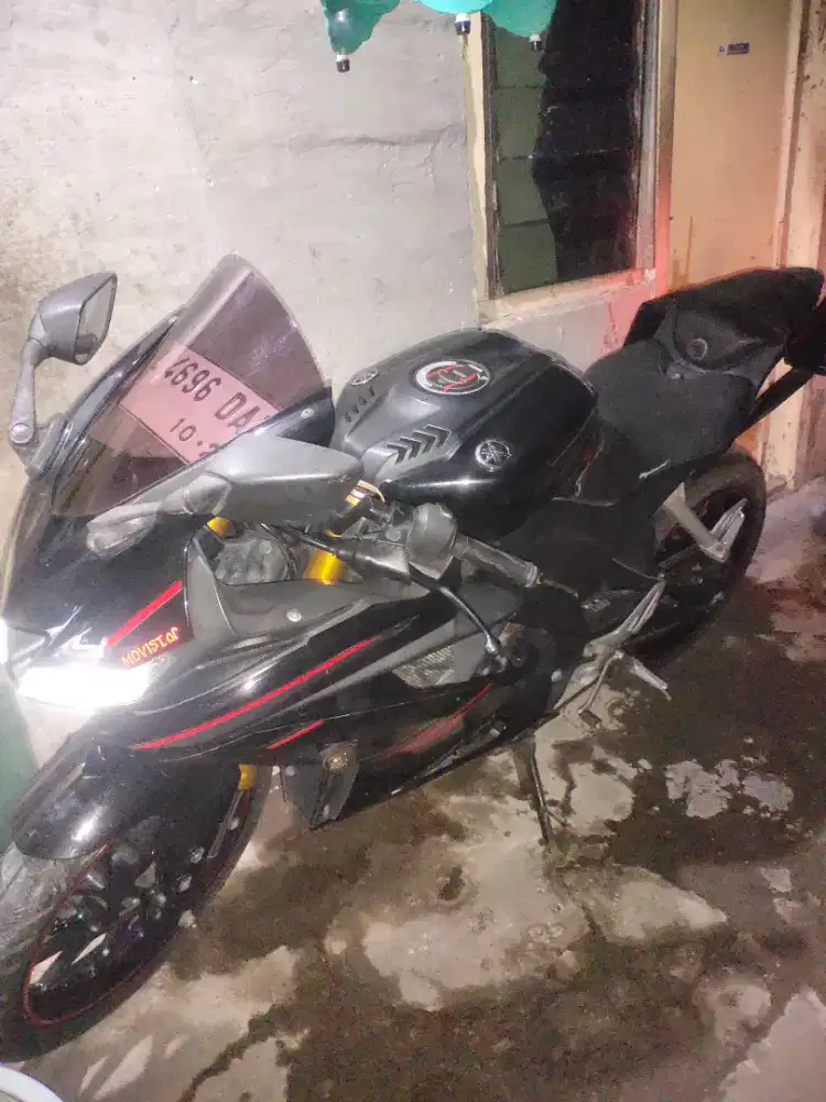 Yamaha R15 V4 jual Murah