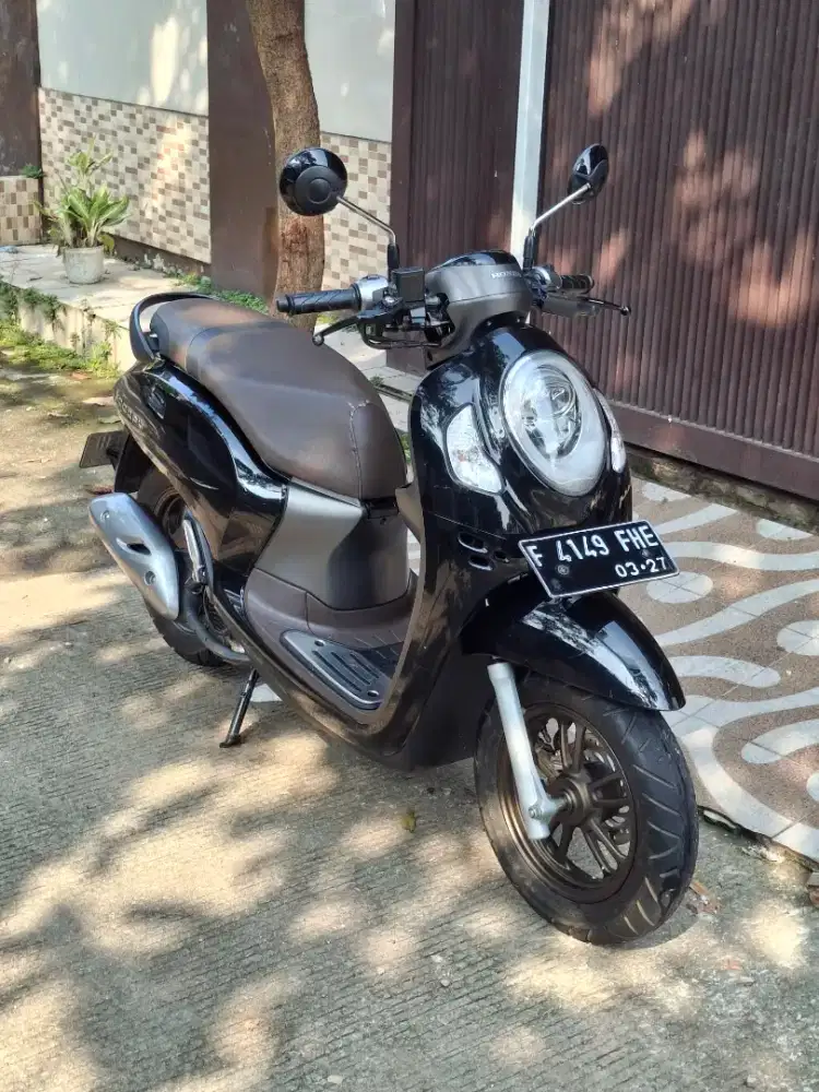 Scoopy prestige 2022 keyless smartkey