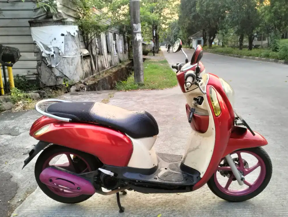 HONDA SCOOPY FI 2013 MOTOR SEHAT SIAP PAKAI LANGSUNG
