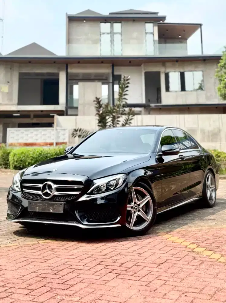 Mercedes Benz C200 AMG BLACK 2018!
Full Record! Termurah Tinggal Pakai