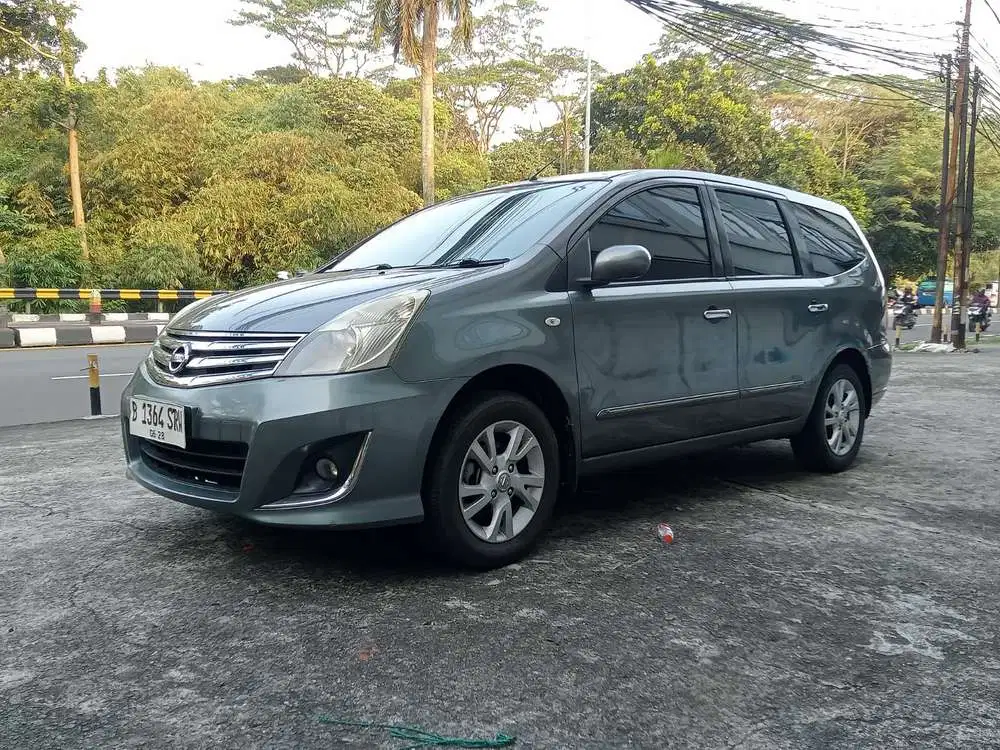 GRAND LIVINA XV 1,5 MT 2013