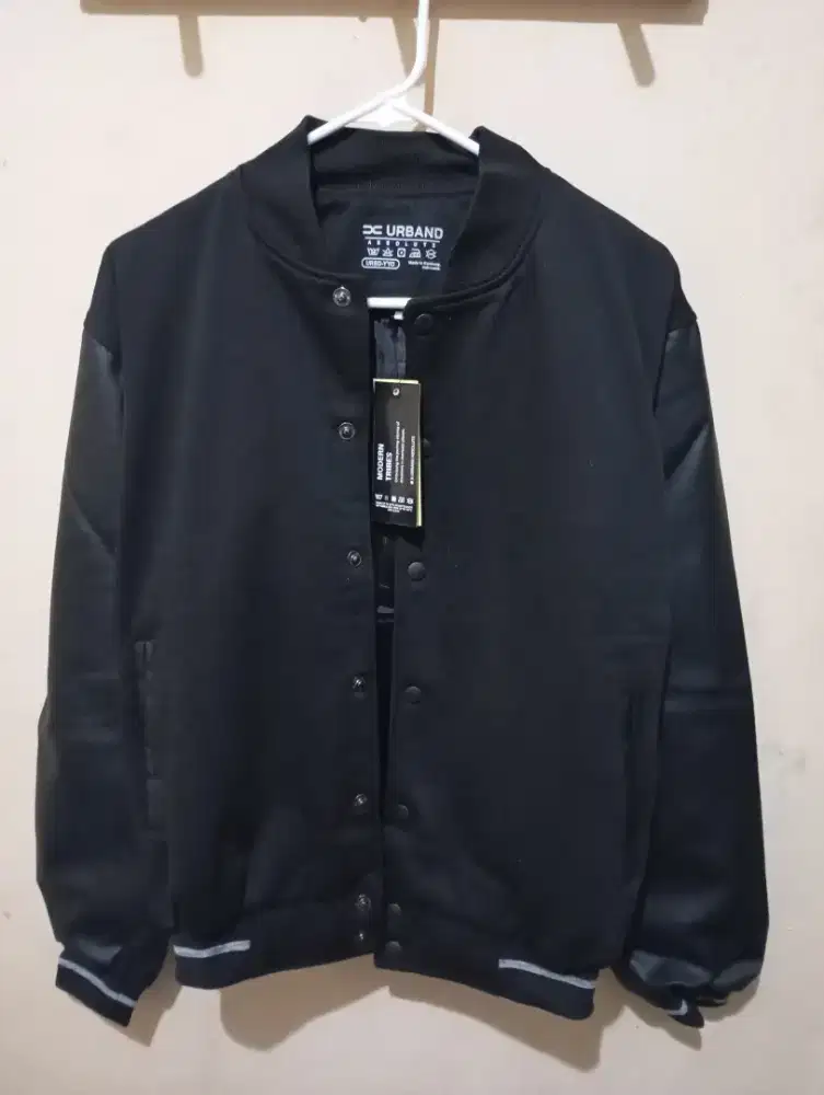 Jaket varsity polos