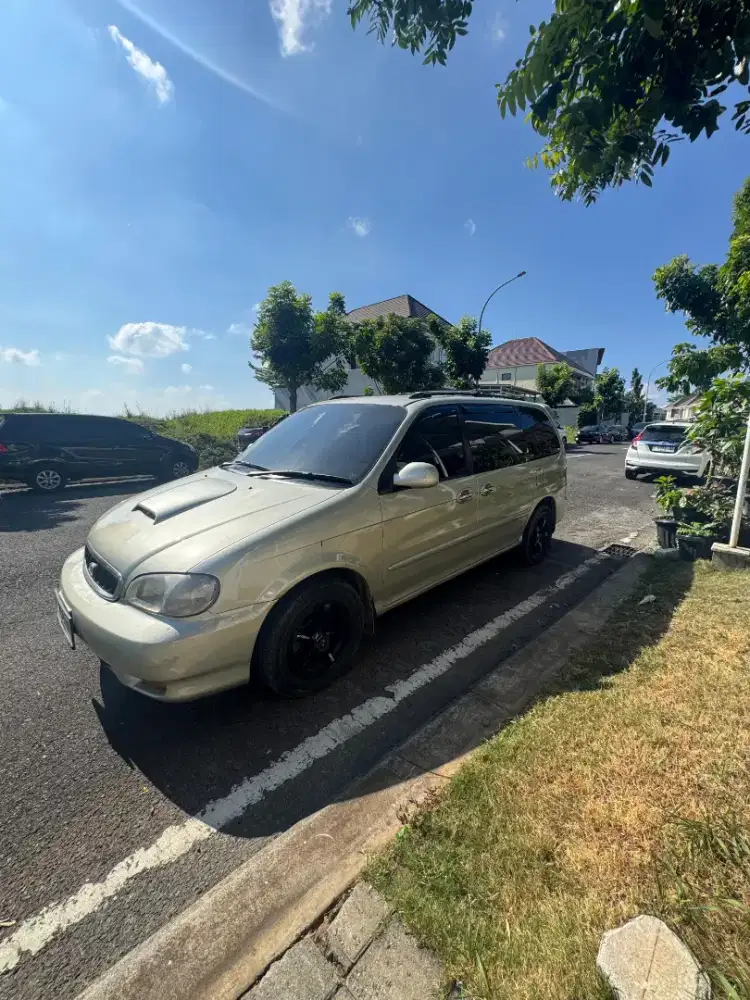 Kia karnival diesel th2000 matic