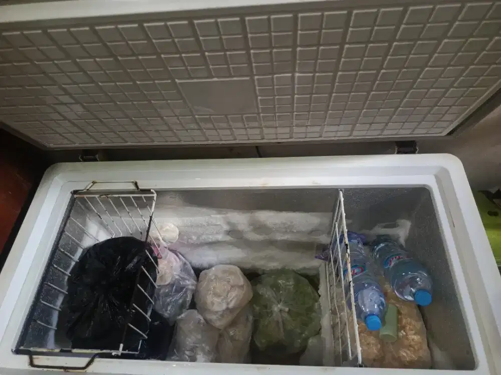 Freezer modena 300lt