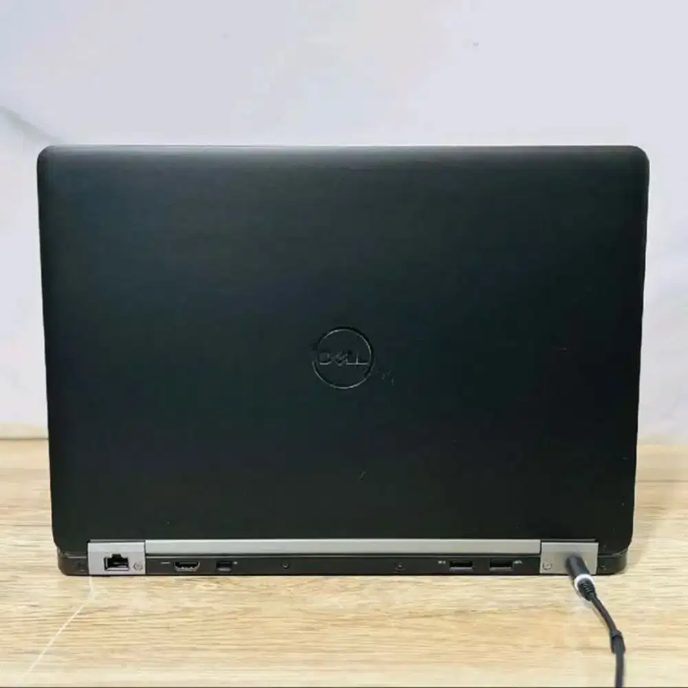 Kerja, kuliah, desain? Dell Latitude 7470 solusinya!!