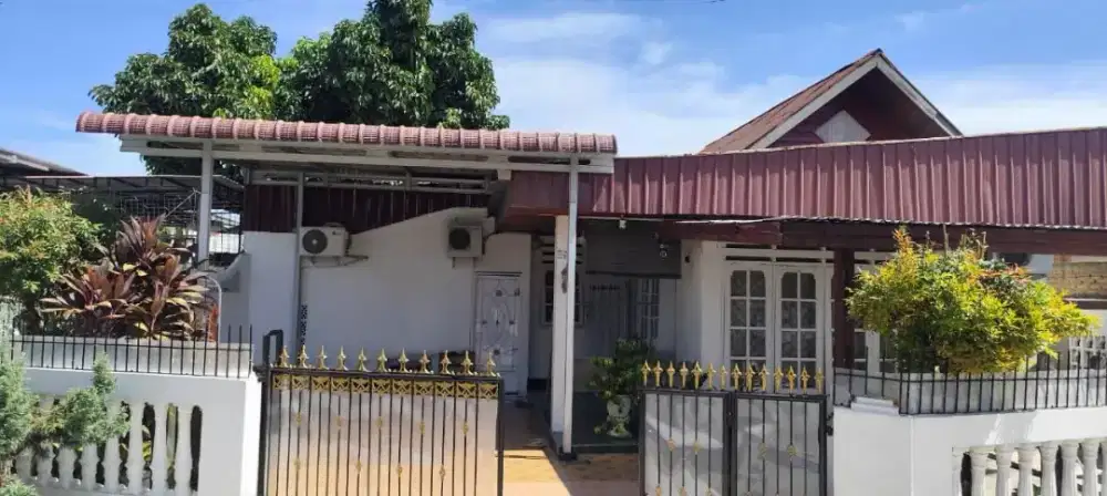 Jual Rumah SHM dekat Pusat Kota Padang