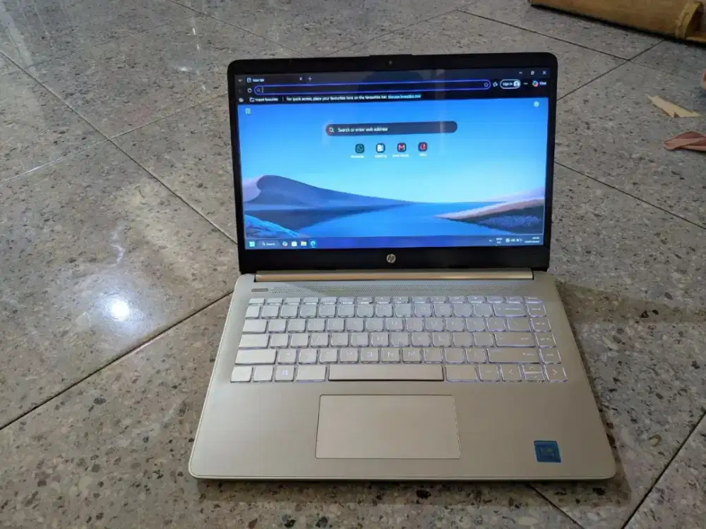 Laptop HP 14s Celeron 4120 RAM 8 SSD 256