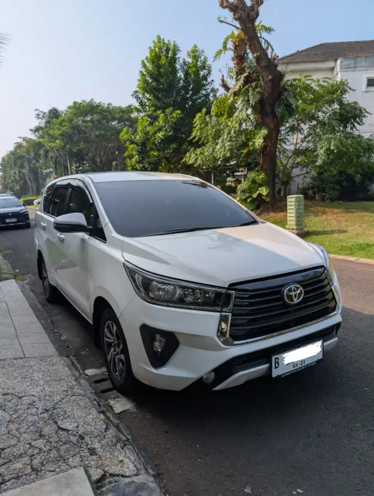 Dijual Toyota Innova G Diesel A/T 2021 CASH