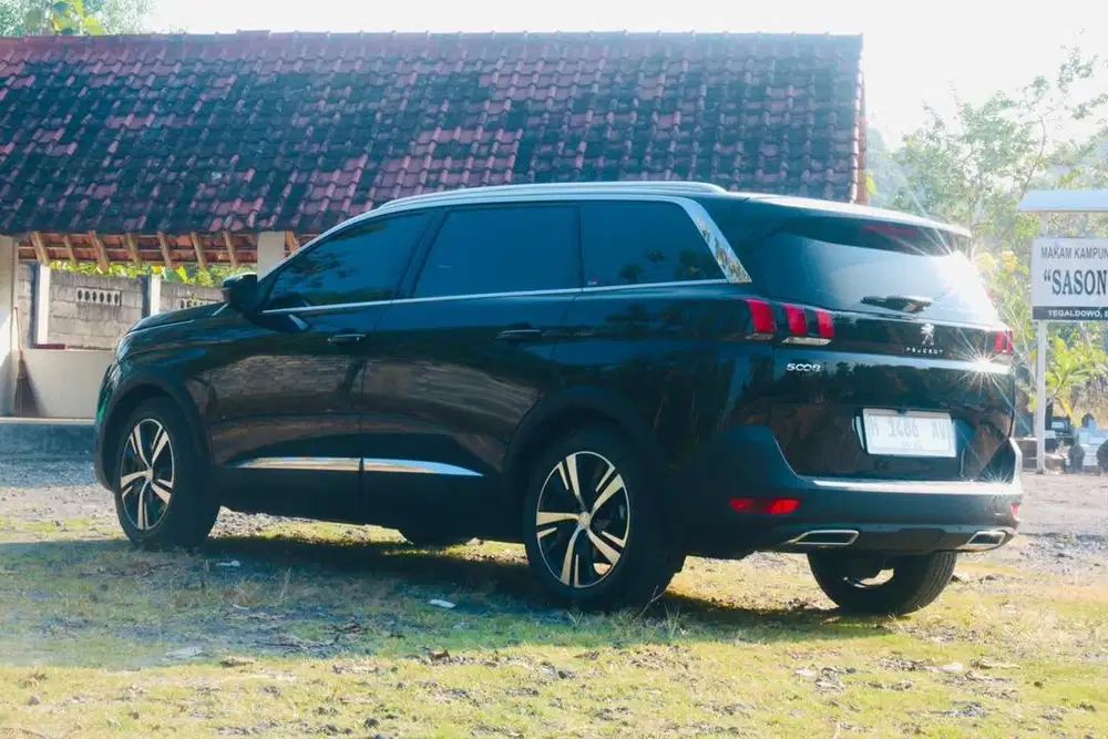 Peugeot 5008 mulus peugoet 3008 istimewa peugeot 2008 murah crv aja