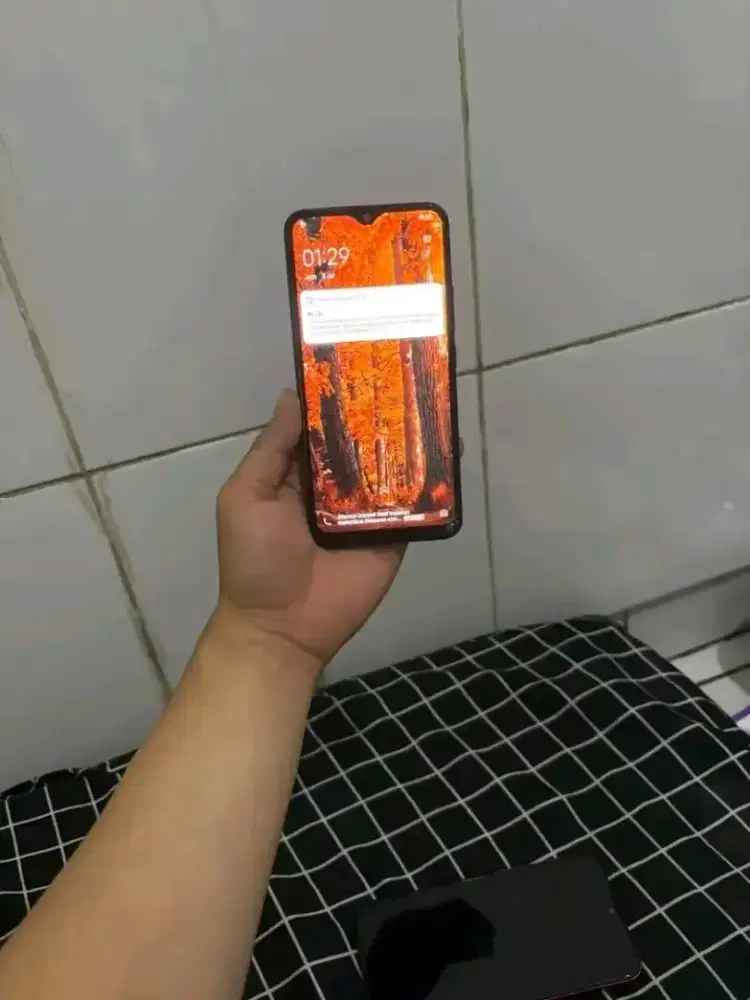 Vivo y17 ram 4/128