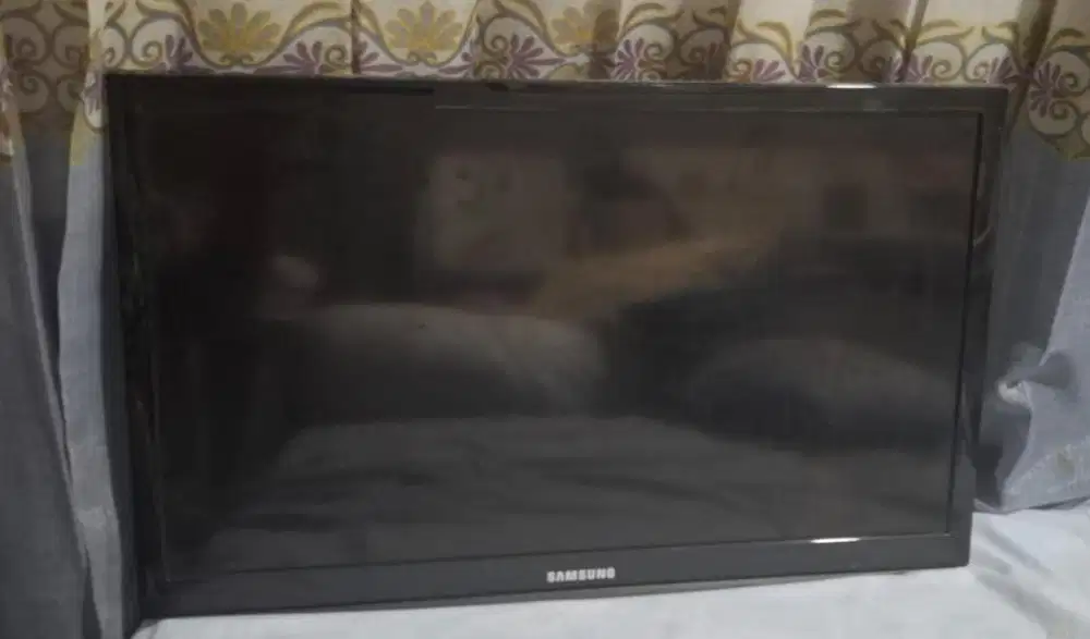 Jual Murah 2 TV dan 1 Set Box