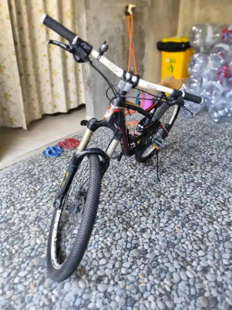 Jual MB merek Adrenaline TR3
