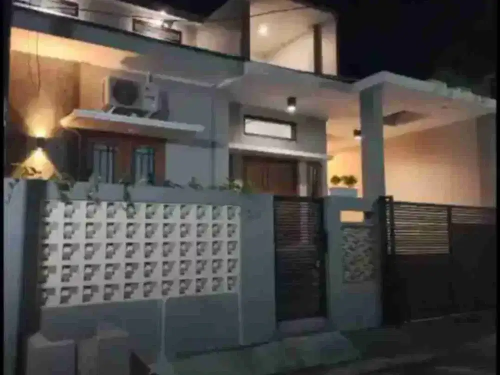 RUMAH GRESS SEPERTI BARU DI WISMA ASRI