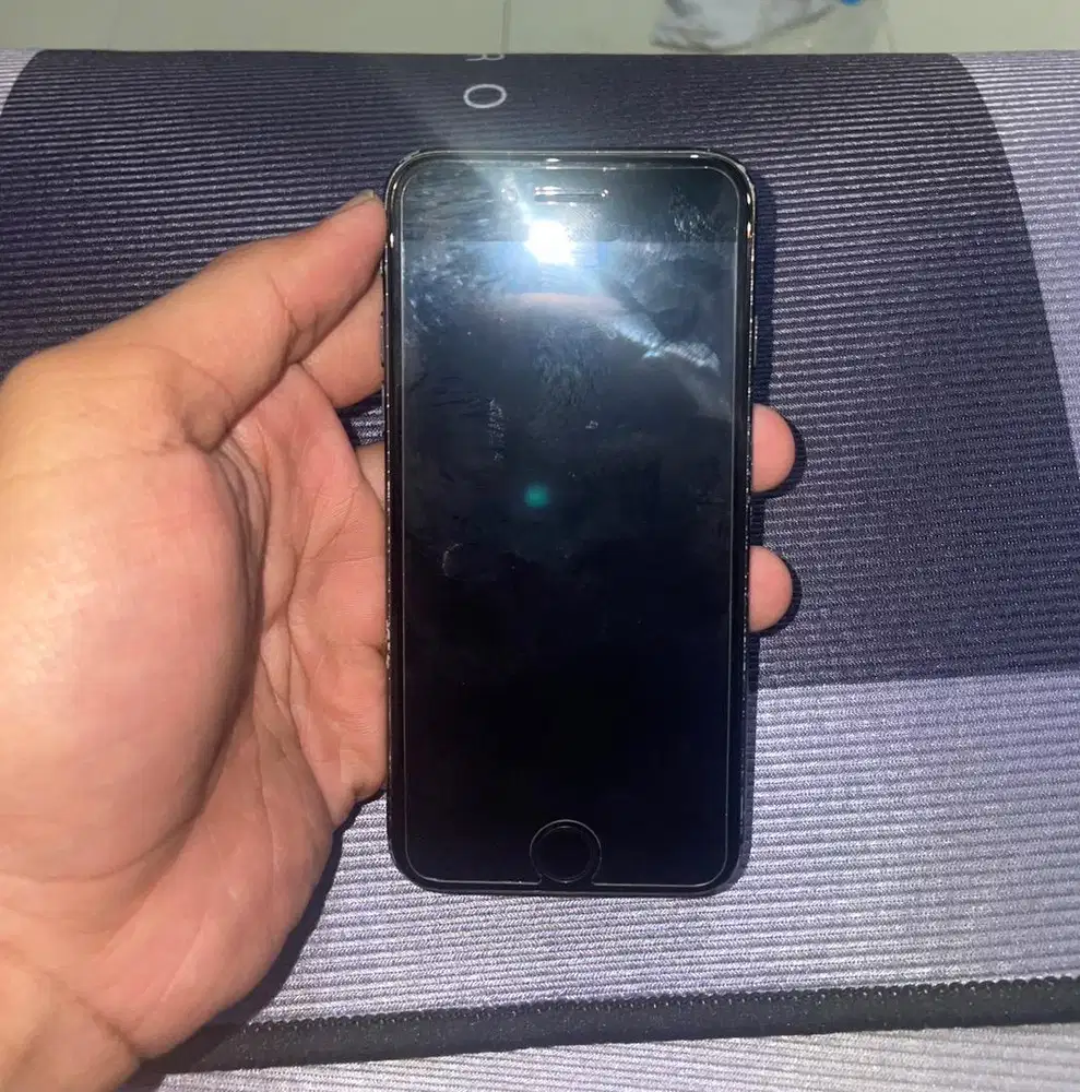 Jual Iphone 7 32gb bekas