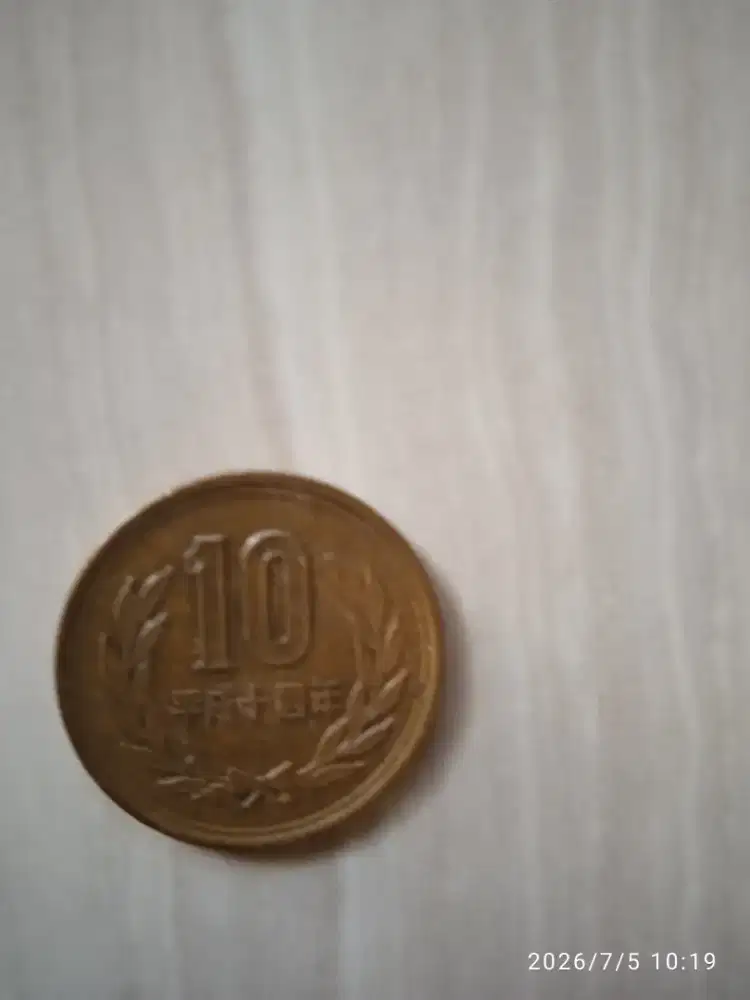 Koleksi uang logam 10 yen