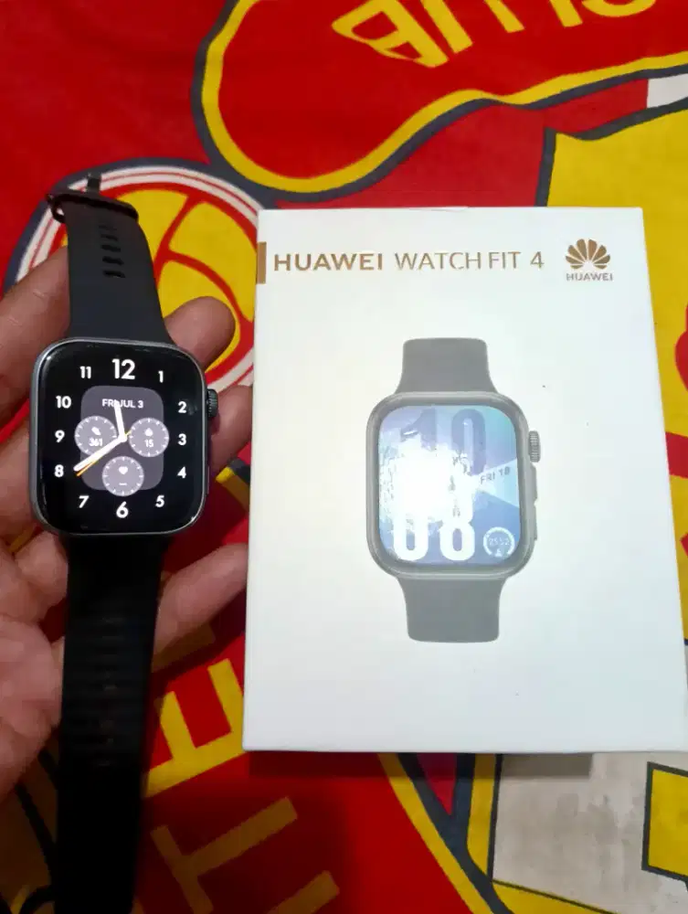 Smart watch huawei fit 4