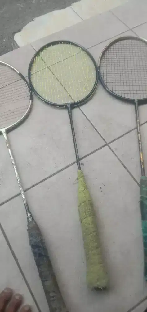 jual ralet batminton merek yonek super fower 800 dan  magic power 3