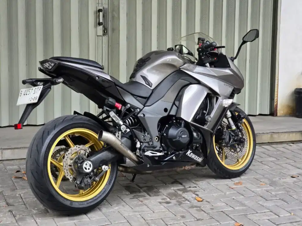 Moge Sport Naked Kawasaki Ninja 1000SX Th 2013 Modif Like New Siap Gas