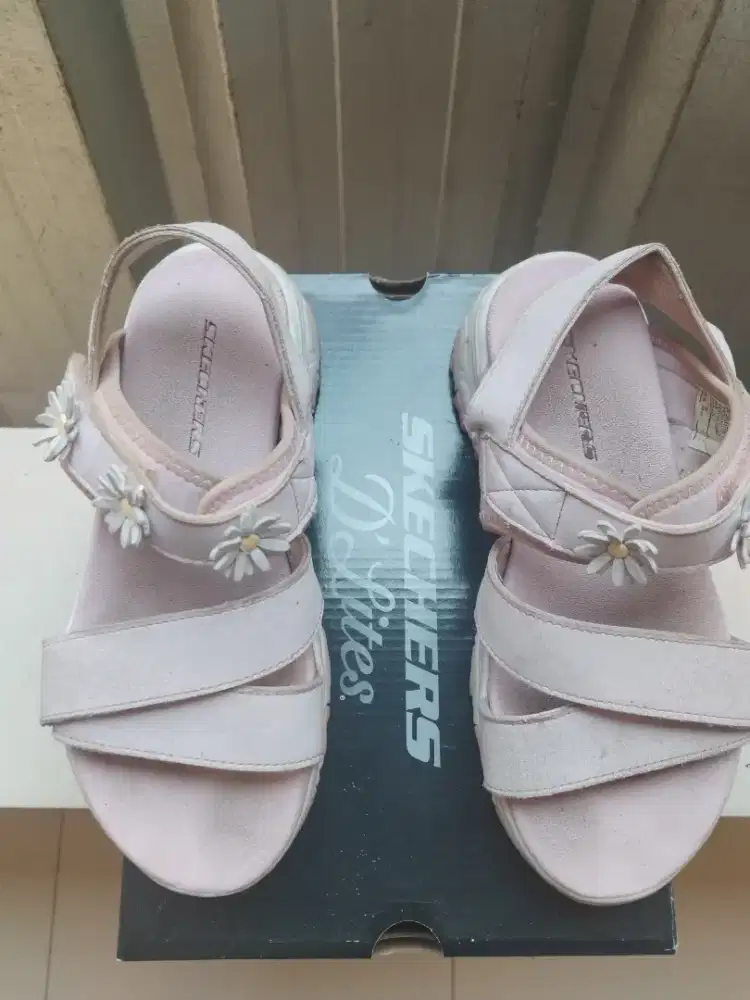 Sepatu Sendal Anak Skechers Pink