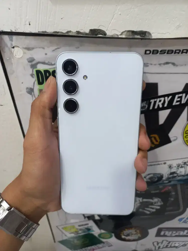 Samsung A55 8/256gb resmi