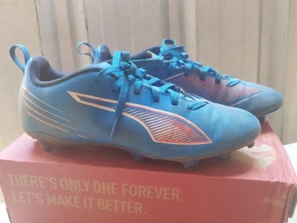 Sepatu Sepakbola Anak Merk Puma Ultra 6 Play