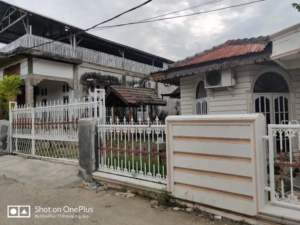 Rumah Tinggal 2 Lantai Pusat Kota Sigli