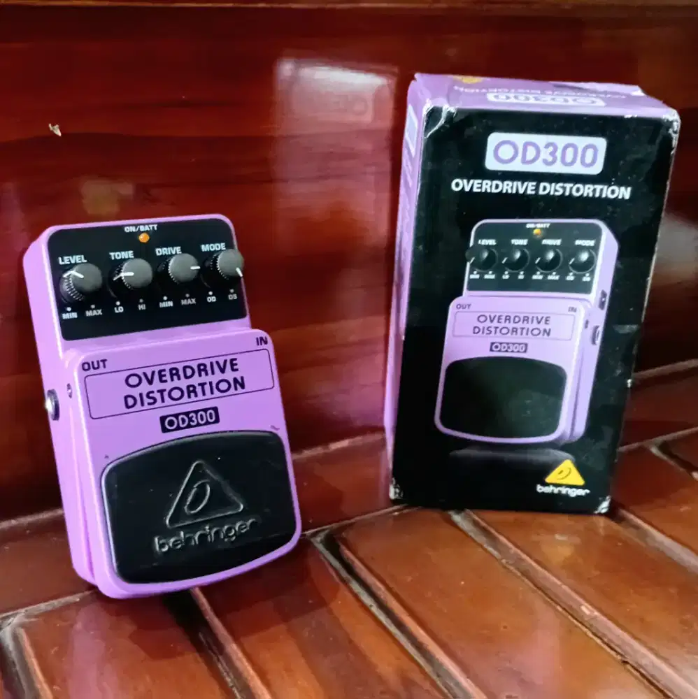 Efek gitar 0D 300 (original) Thn 2023, masih lengkap dengan box