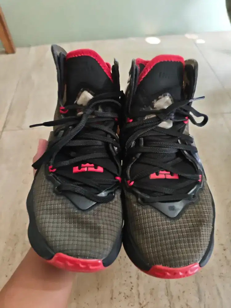 Nike Lebron 19 37.5 No Box