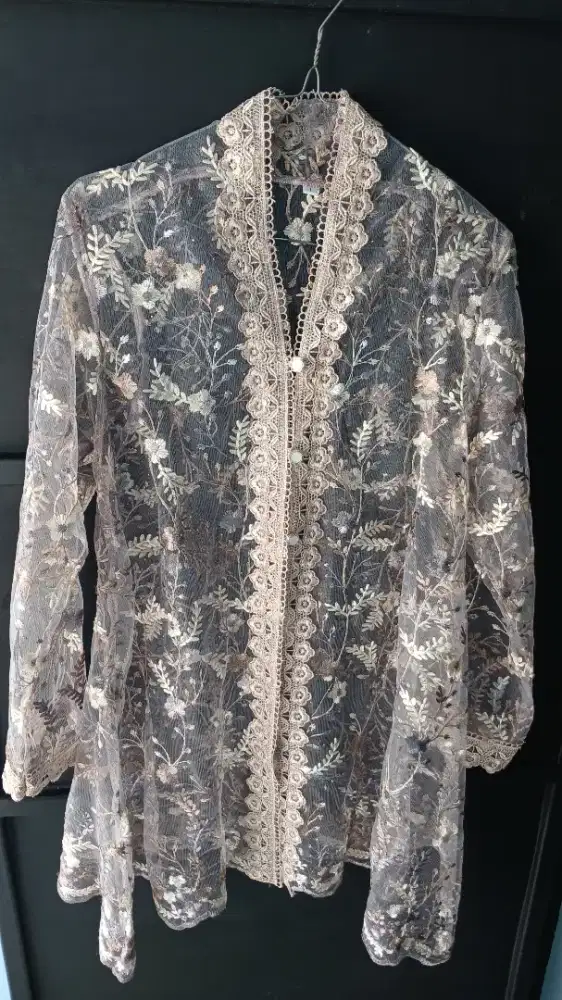PL kebaya tile dengan inner dan songket