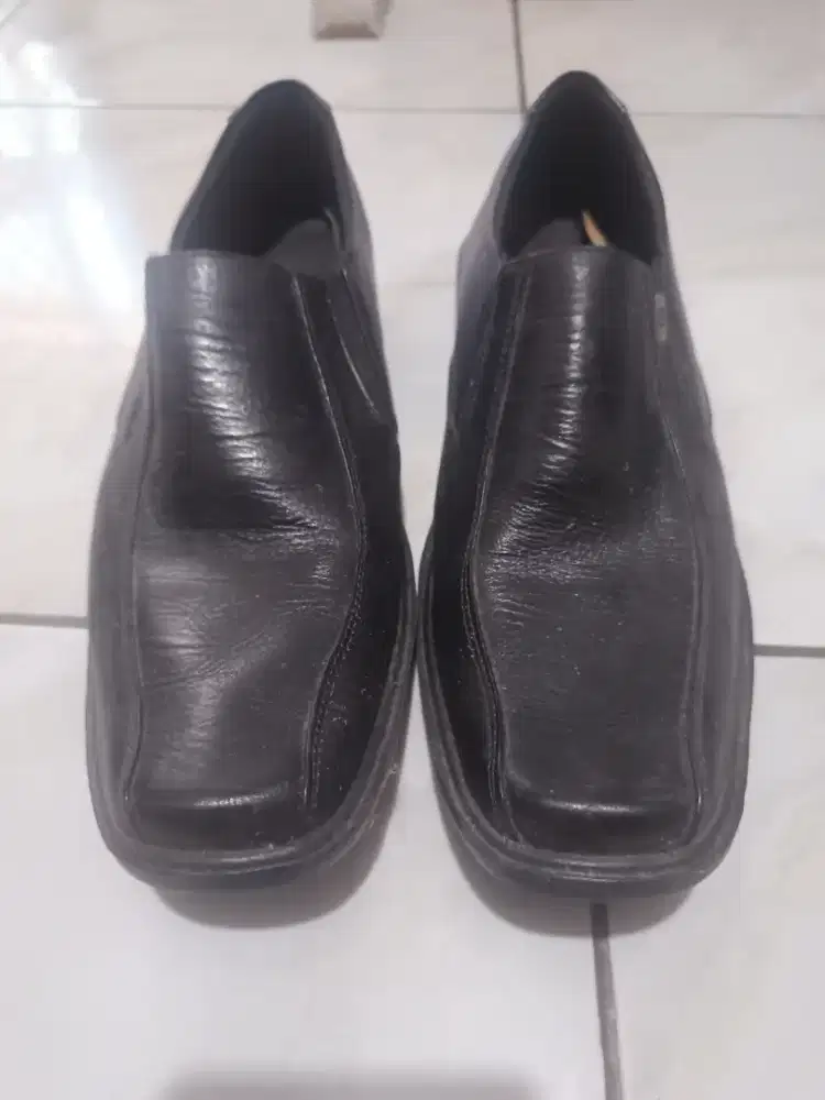SEPATU PANTOFEL PRIA ORIGINAL HITAM