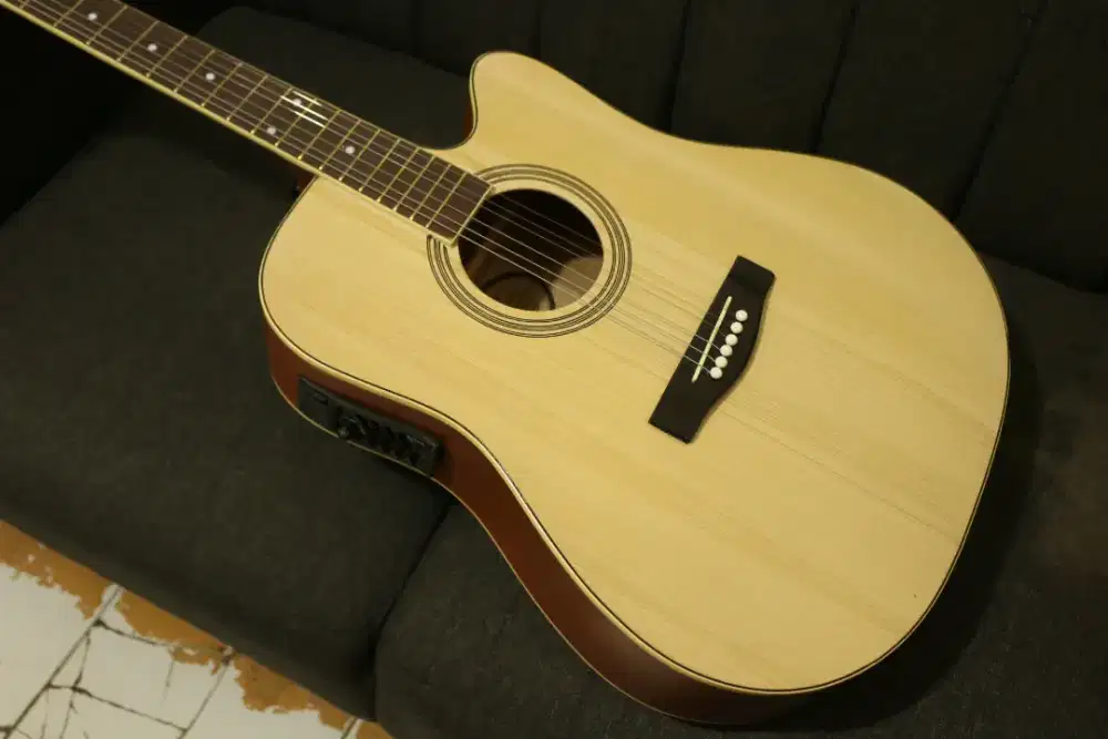 Gitar akustik elektrik jumbo baru siap antar cod bayar di tempat