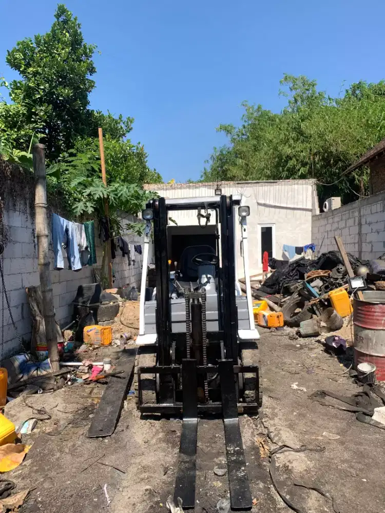 Forklift Tcm 2.5 ton