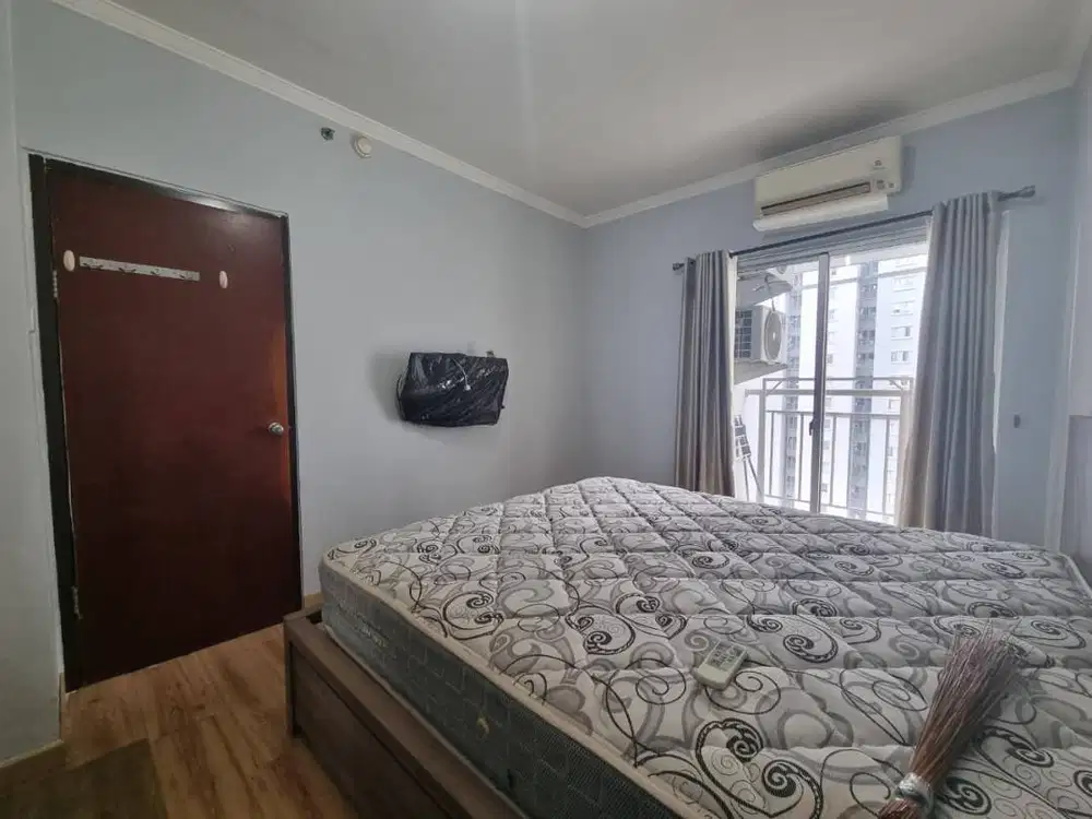 Disewakan apartemen medit 2 type 3 kamar furnished